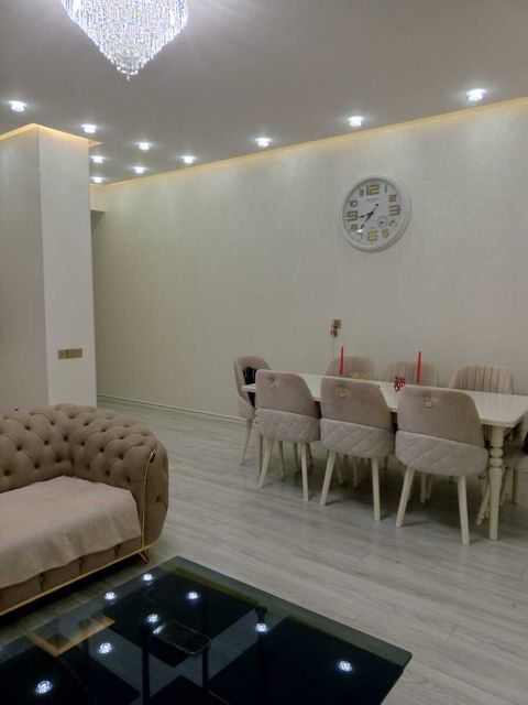 Satılır 3 otaqlı yeni tikili 108 m² — Bakı