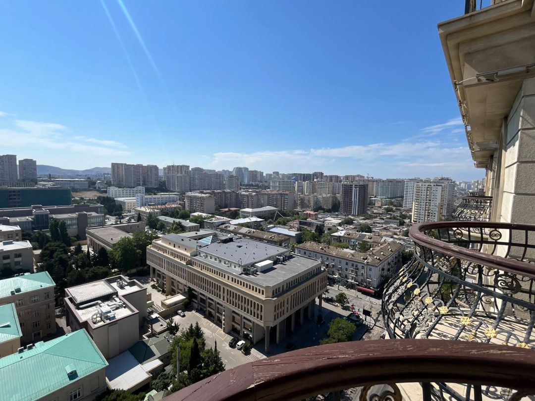 Satılır 4 otaqlı yeni tikili 205.1 m² — Mənzil, Bakı (4)