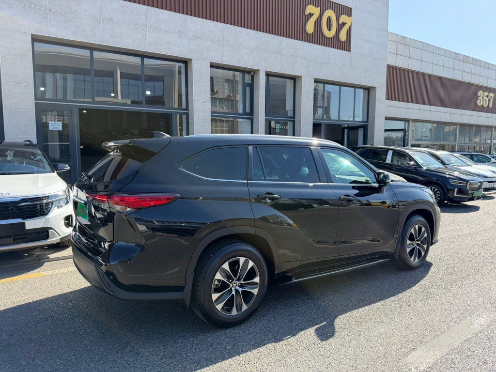 Toyota Highlander, 2.4 L, 2023 il, 76 000 km — Avtomobillər, Bakı (5)