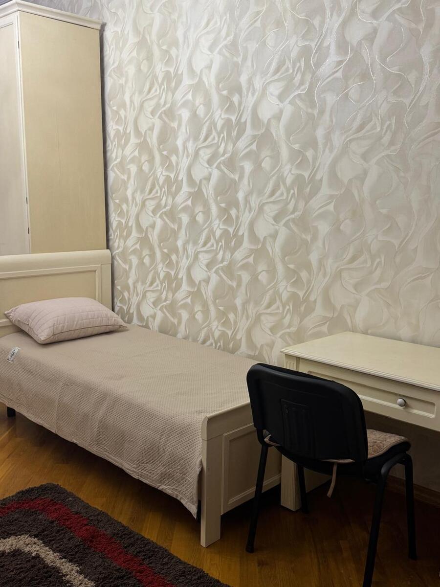 İcarəyə verilir 3 otaqlı yeni tikili 140 m² — Mənzil, Bakı (10)