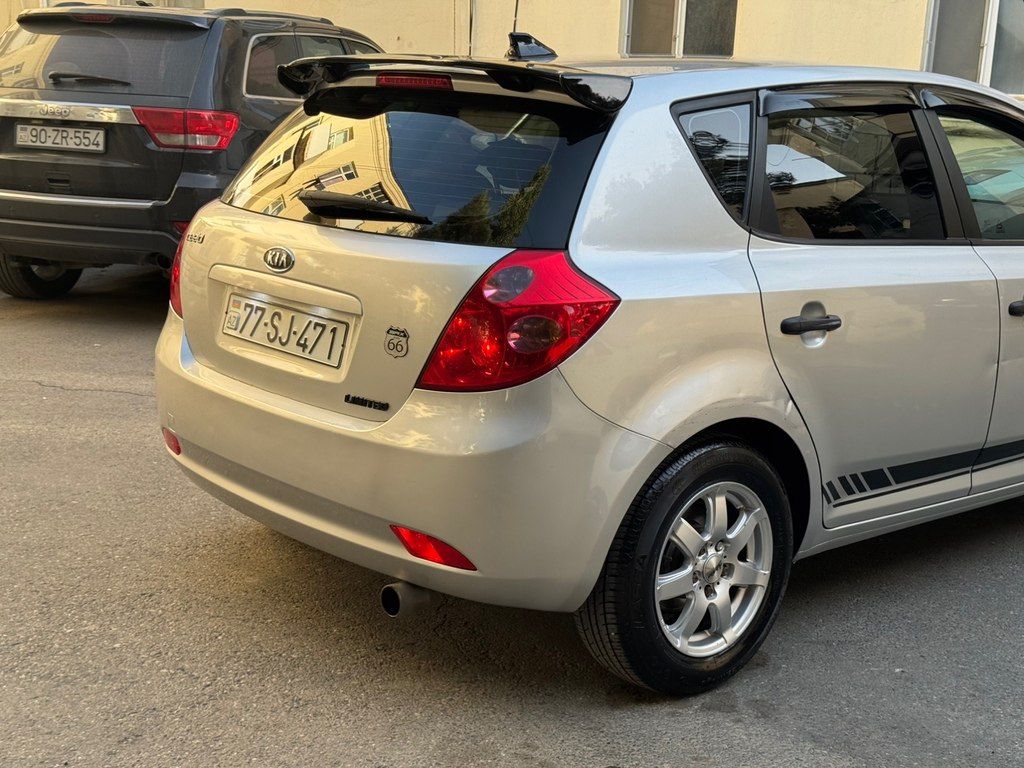 Kia Ceed, 1.4 L, 2007 il, 340 000 km — Avtomobillər, Bakı (7)