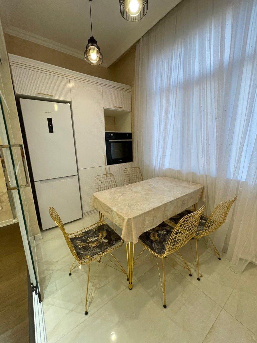 İcarəyə verilir 2 otaqlı yeni tikili 75 m² — Mənzil, Bakı (7)