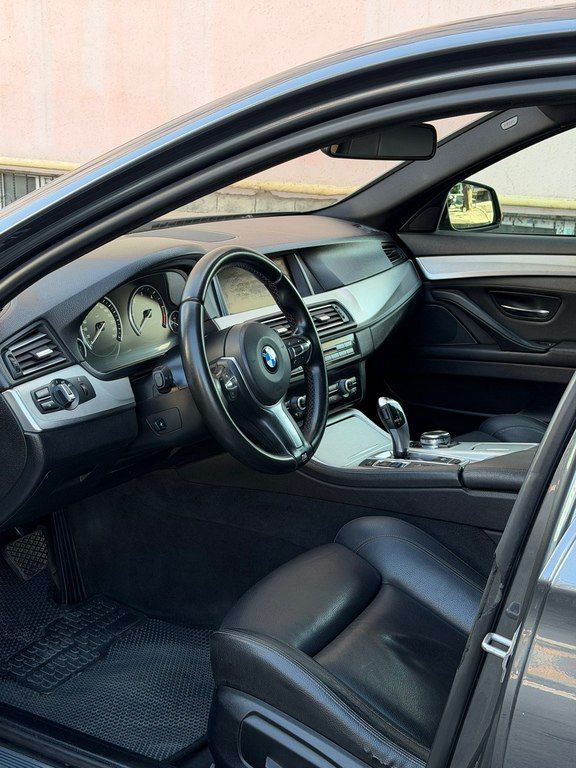 BMW 520d, 2.0 L, 2016 il, 300 000 km — Avtomobillər, Zaqatala (10)