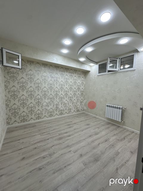 Satılır 3 otaqlı yeni tikili 60 m²