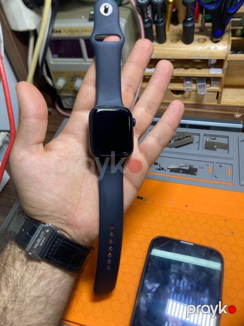 Apple Watch Series 9 Aluminum Cellular Midnight 45mm — Bakı