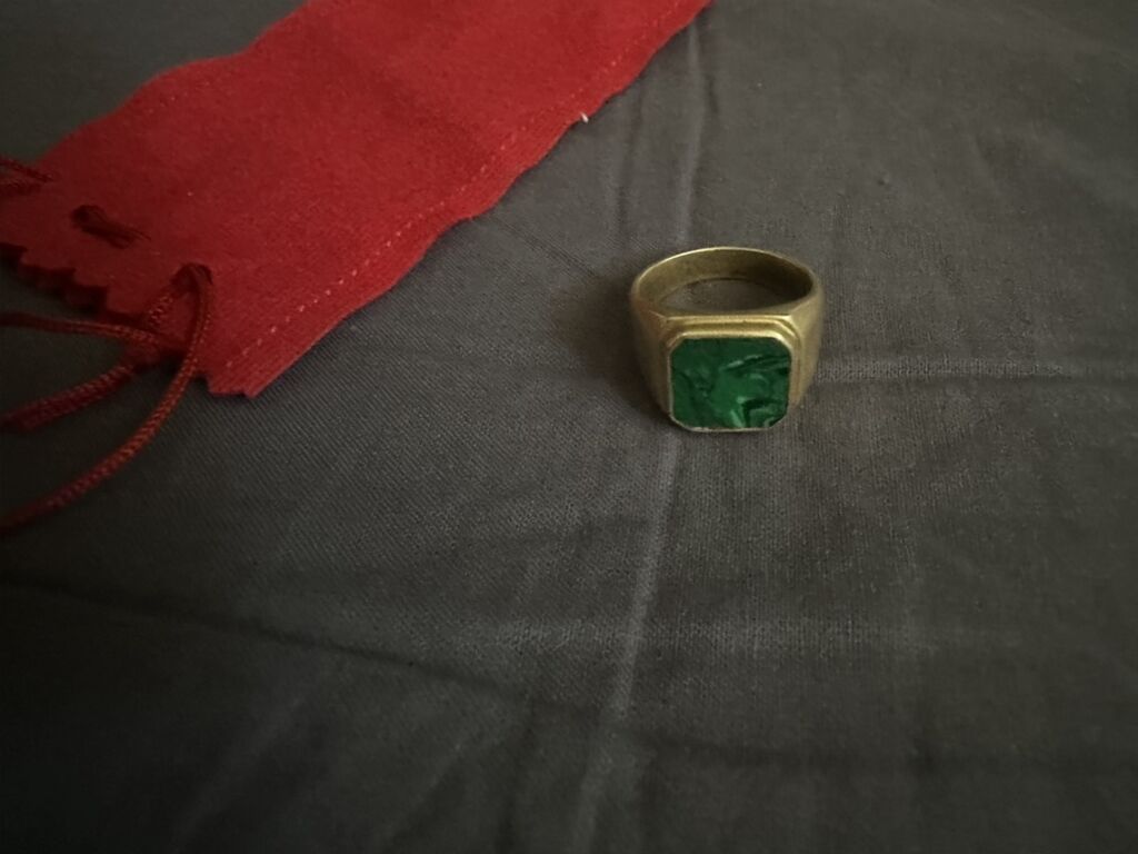 Üzük, Zümrüd — Üzüklər, Bakı (4)