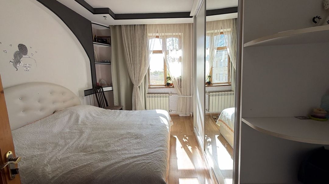 Satılır 6 otaqlı köhnə tikili 114.8 m² — Mənzil, Bakı (3)