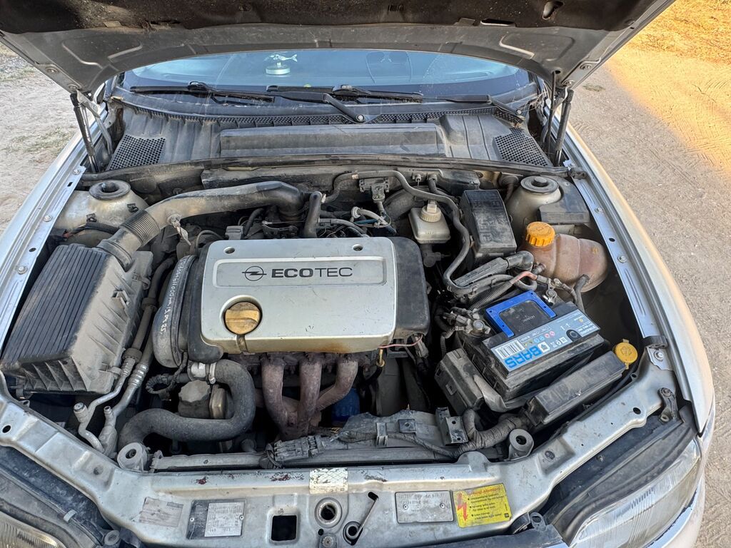 Opel Vectra Caravan (Universal) – gümüşü rəng - Kuzov: universal (5 — Avtomobillər, Sumqayıt (3)