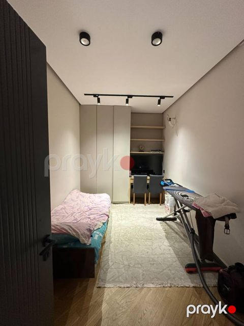 İcarəyə verilir 3 otaqlı yeni tikili 108 m²