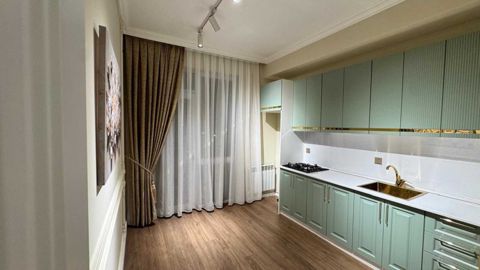 Satılır 2 otaqlı yeni tikili 77 m² — Bakı