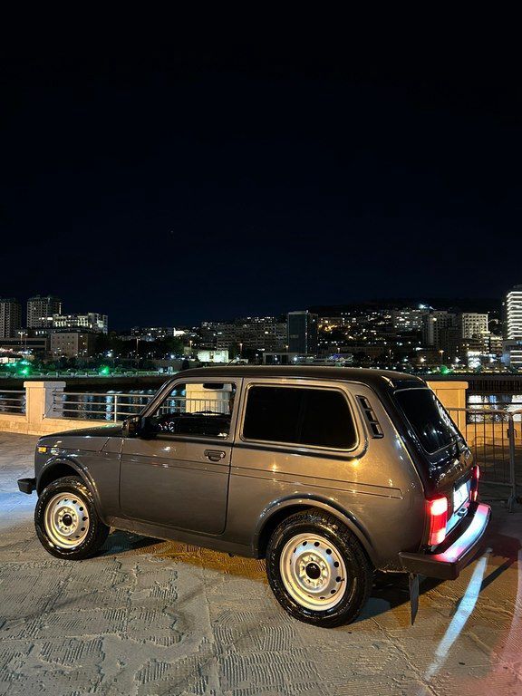 Lada (VAZ) Niva, 1.7 L, 2021 il, 82 000 km — Avtomobillər, Bakı (5)