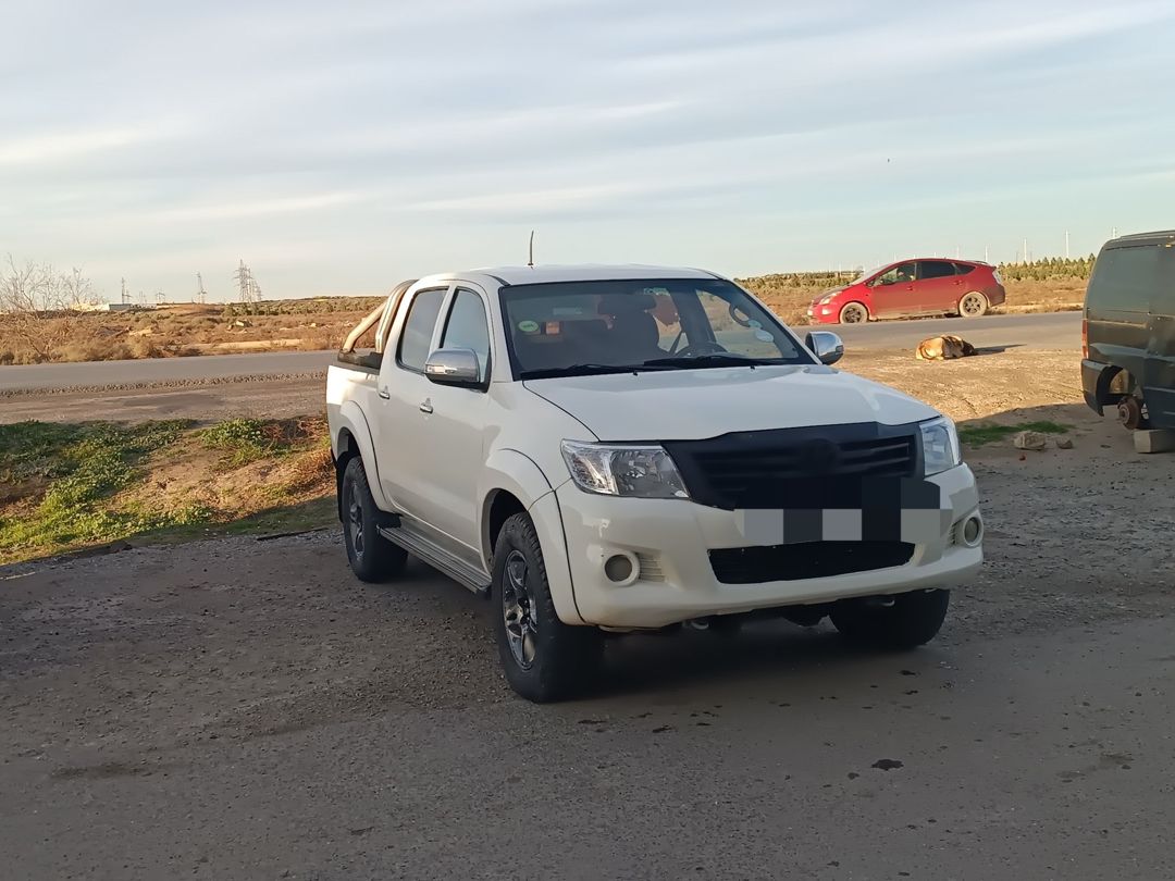Pickup icarəsi — Avtomobil icarəsi, Bakı (2)