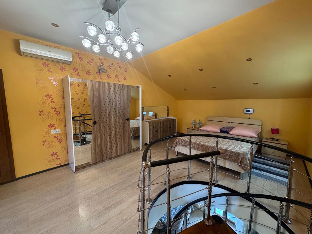 İcarəyə verilir 2 otaqlı köhnə tikili 80 m² — Mənzil, Bakı (10)