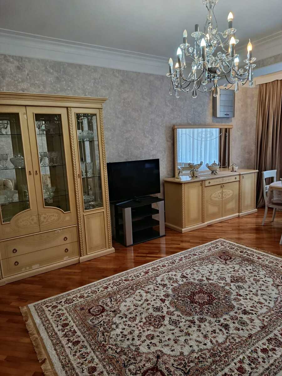 Satılır 3 otaqlı yeni tikili 135 m² — Mənzil, Bakı (4)