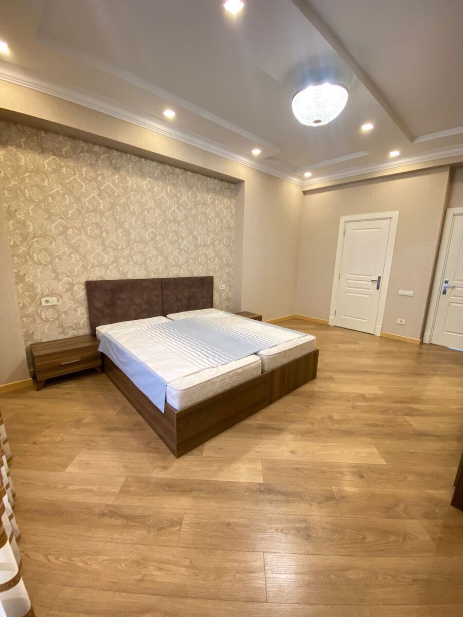 İcarəyə verilir 3 otaqlı yeni tikili 145 m² — Mənzil, Bakı (10)
