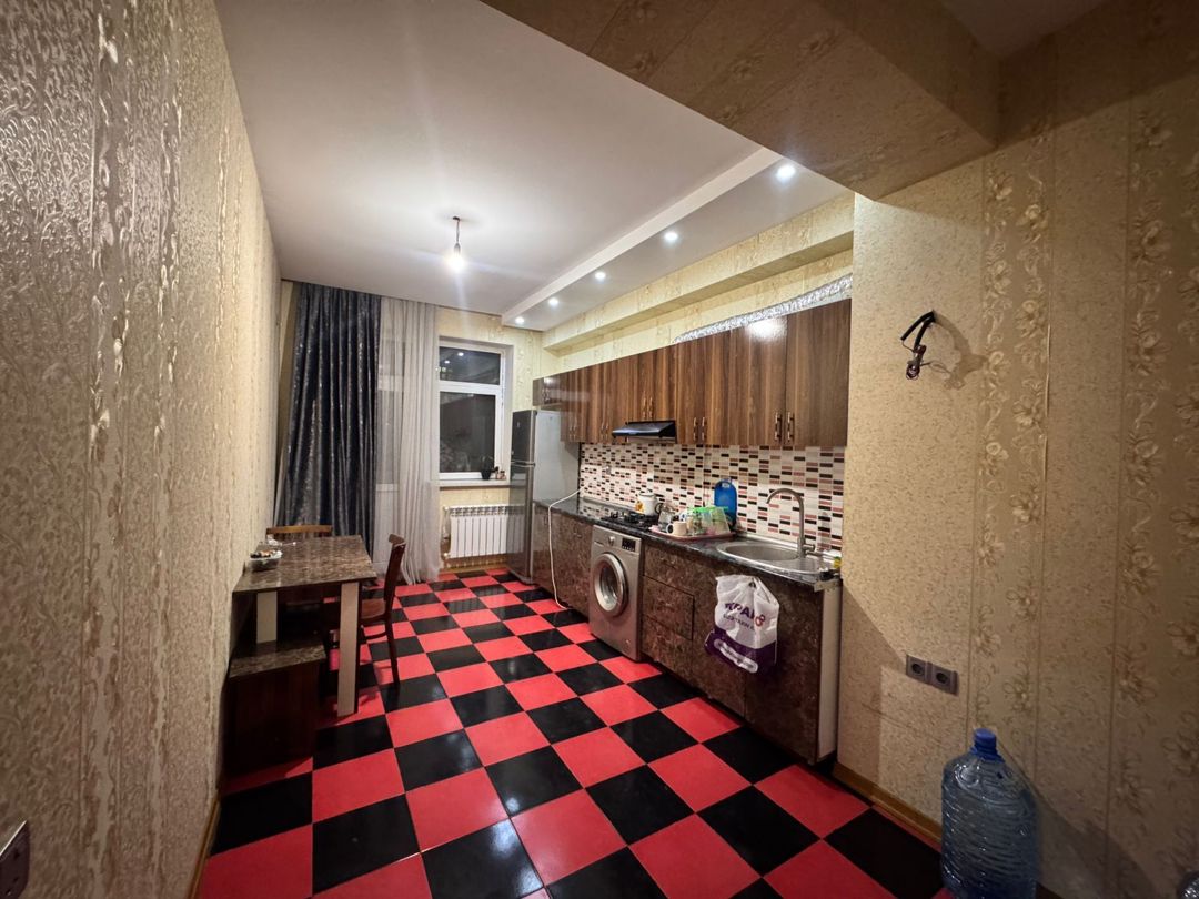 Satılır 2 otaqlı yeni tikili 1000 m² — Mənzil, Bakı (2)