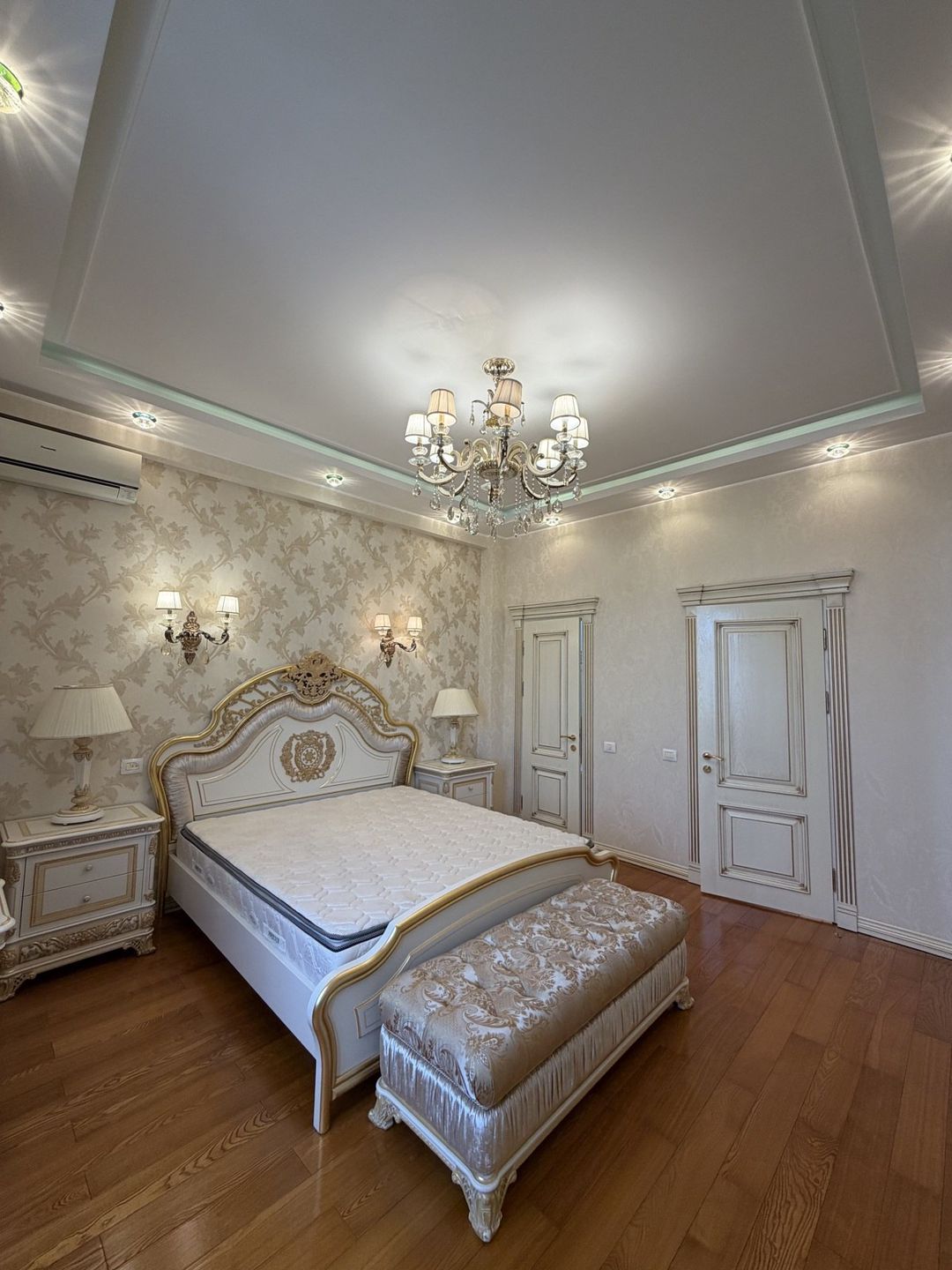 Satılır 6 otaqlı yeni tikili 233 m² — Mənzil, Bakı (10)