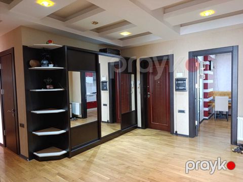 Satılır 3 otaqlı yeni tikili 115 m²