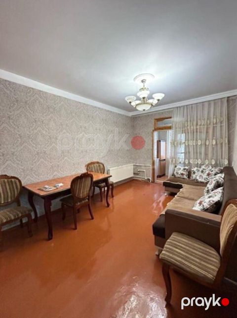 İcarəyə verilir 3 otaqlı köhnə tikili 60 m²