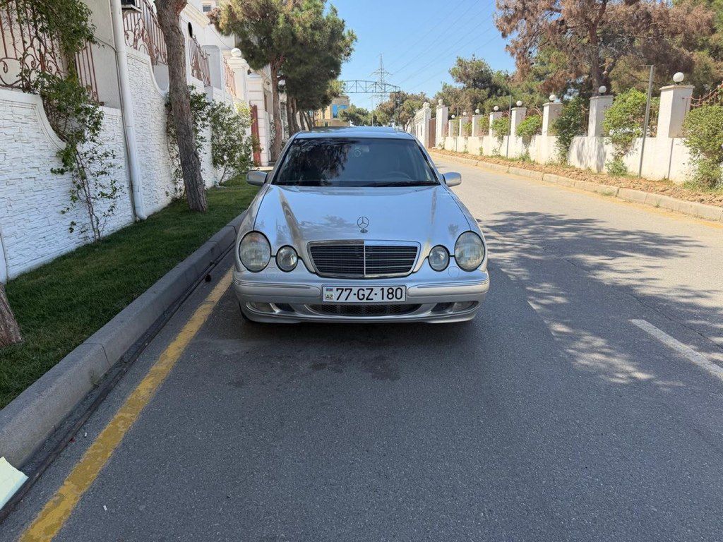 Mercedes E 240, 2.6 L, 2000 il, 350 000 km — Avtomobillər, Bakı (3)