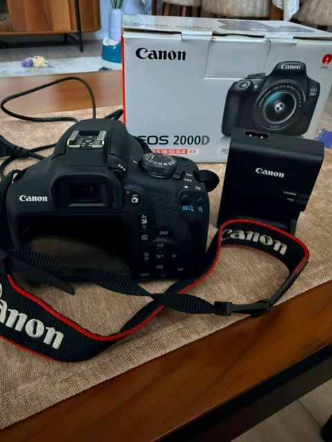 Canon fotoaparat 300 azn Merdekan erazisi lale 2 kod 290 — Masazır