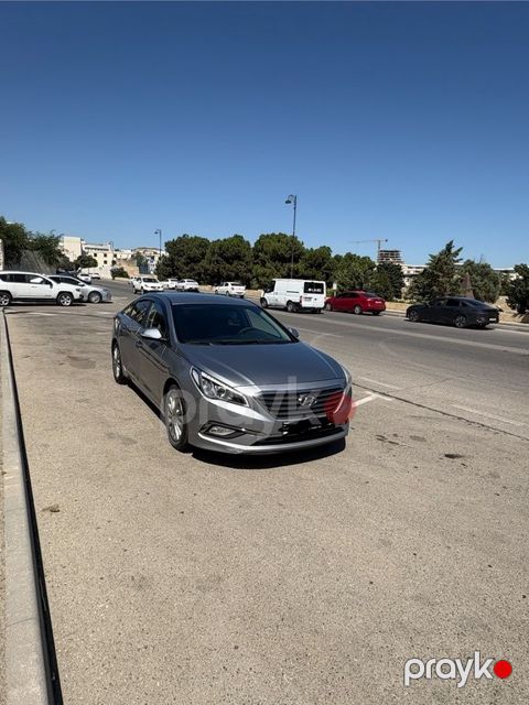 Hyundai Sonata, 1.7 L, 2015 il, 280 000 km
