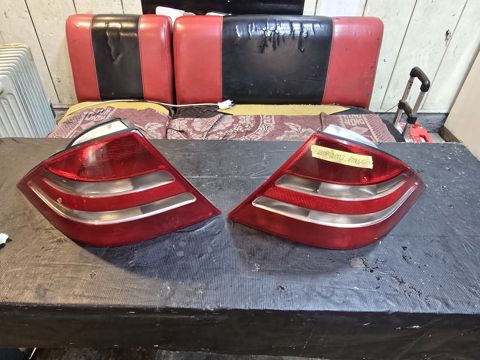 Mercedes stop işıqları — Bakı