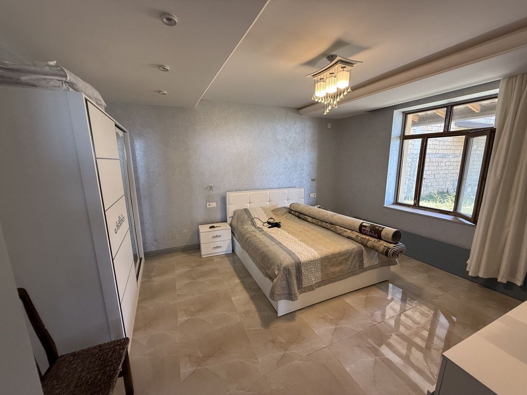 Satılır 5 otaqlı həyət evi/bağ evi 300 m² — Ev, villa, Bakı (4)