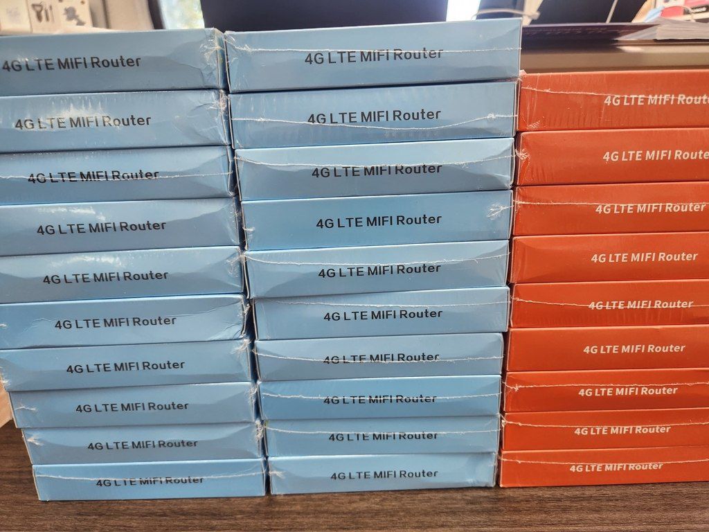 Router Wireless Mobile Wi-Fi Pro LTE — Şəbəkə və server avadanlığı, Bakı (12)