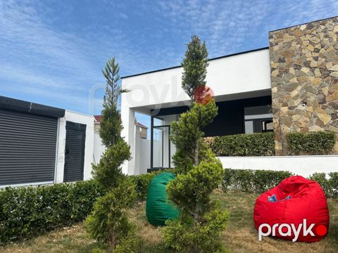 Satılır 4 otaqlı həyət evi/bağ evi 120 m²