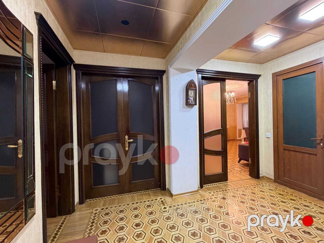 Satılır 4 otaqlı köhnə tikili 120 m² — Mənzil, Bakı (12)
