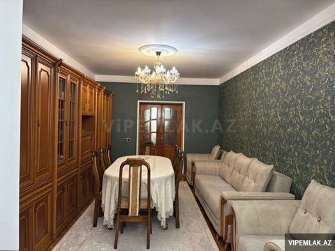 Nizami rayonunda 3 otaqlı Köhnə tikili Satılır, 90 m² — Bakı
