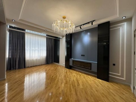 Satılır 4 otaqlı yeni tikili 133 m² — Bakı