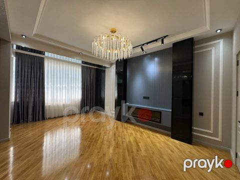 Satılır 4 otaqlı yeni tikili 133 m²
