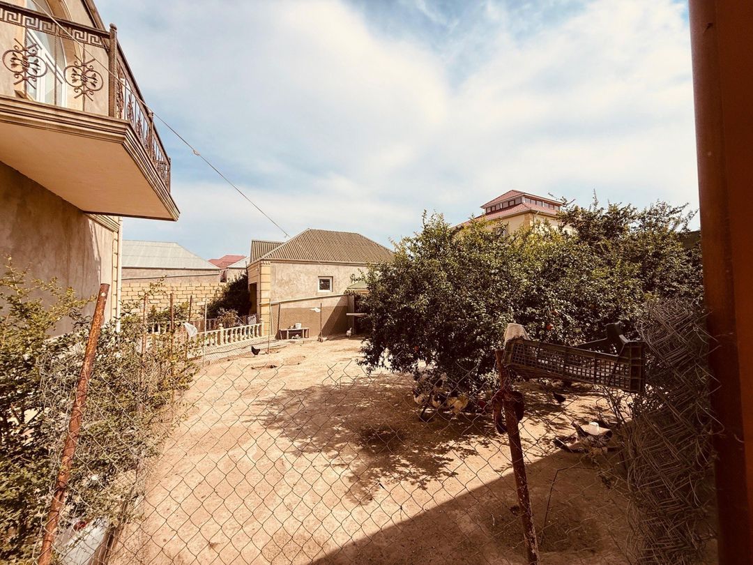 Satılır 6 otaqlı həyət evi/bağ evi 250 m² — Ev, villa, Bakı (8)