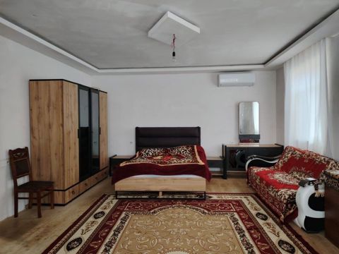 6 otaqlı, 200 kv. m, Kredit yoxdur, Orta təmir — Bakı