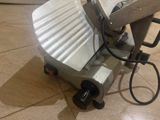 Arisco elektrik dilimləyici (kolbasa/pendir/ət üçün) - Brend/model — Для ресторана