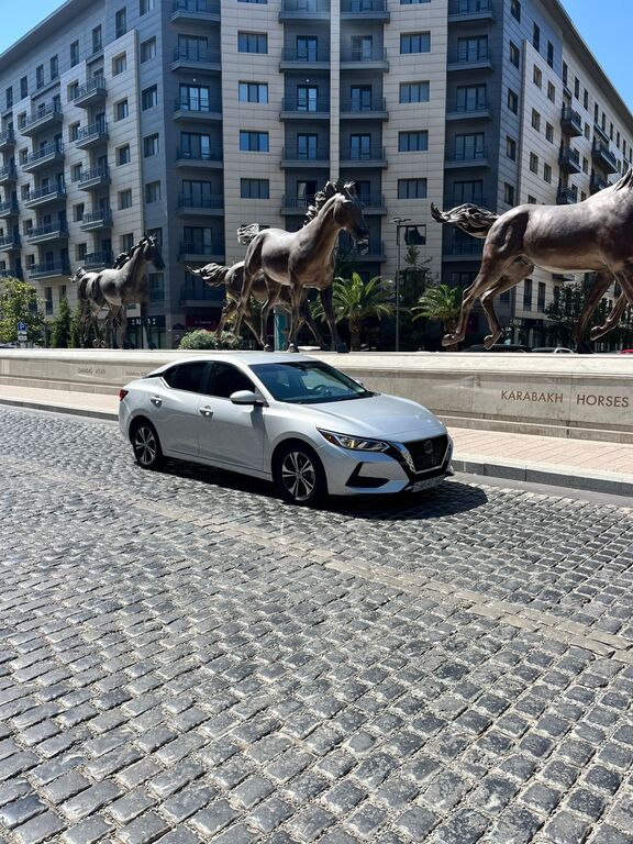 Nissan Sentra, 2.0 L, 2023 il, 90 000 km — Avtomobillər, Bakı (4)