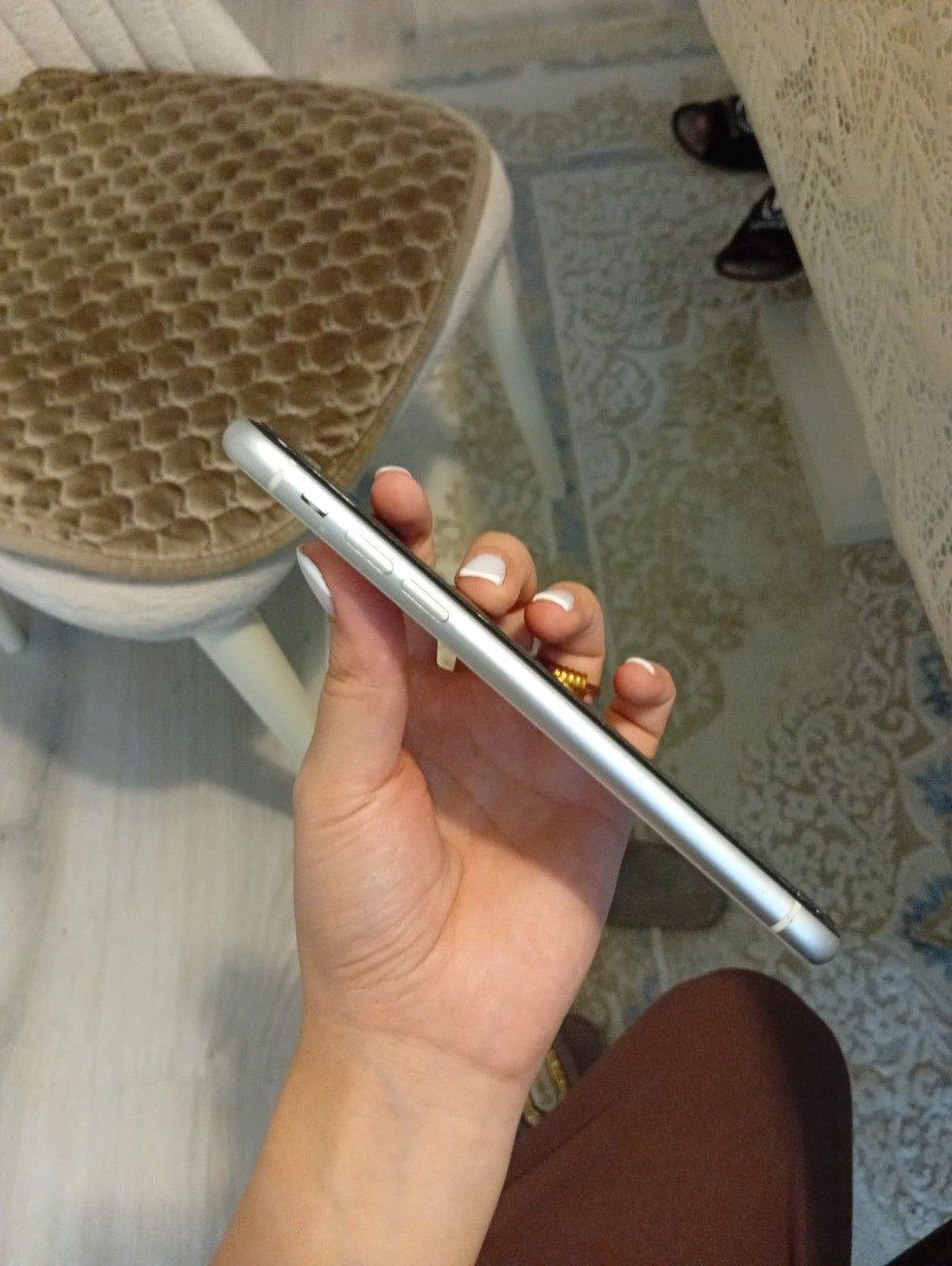 Apple iPhone 11 White 128GB/4GB — Smartfonlar, Bakı (6)
