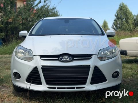 Ford Focus, 1.6 L, 2012 il, 260 000 km