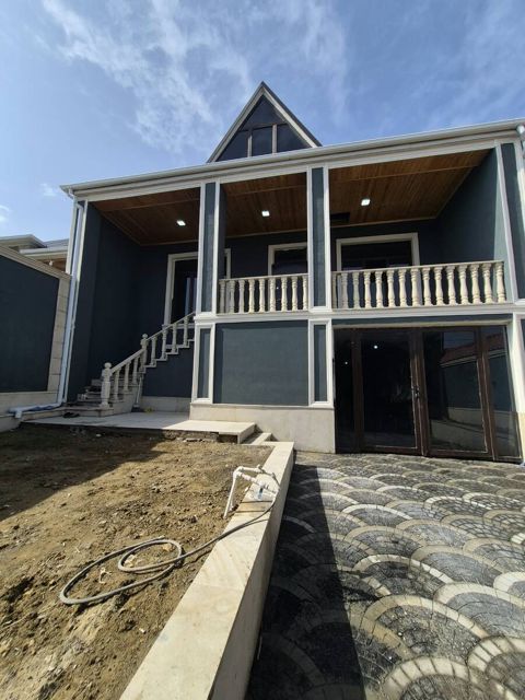 Satılır 6 otaqlı həyət evi/bağ evi 240 m² — Bakı
