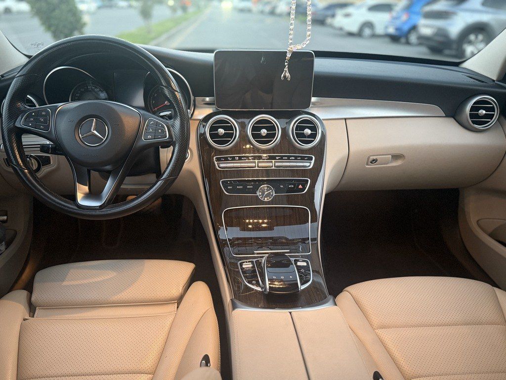 Mercedes C 300, 2.0 L, 2015 il, 122 000 km — Avtomobillər, Bakı (8)