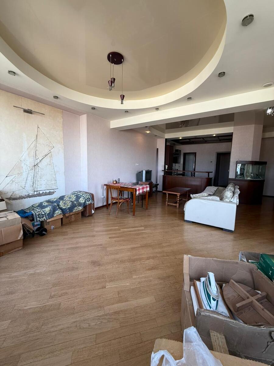 Satılır 4 otaqlı yeni tikili 180 m² — Mənzil, Bakı (4)