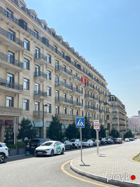 İcarəyə verilir 20 otaqlı ofis 2100 m² — Bakı