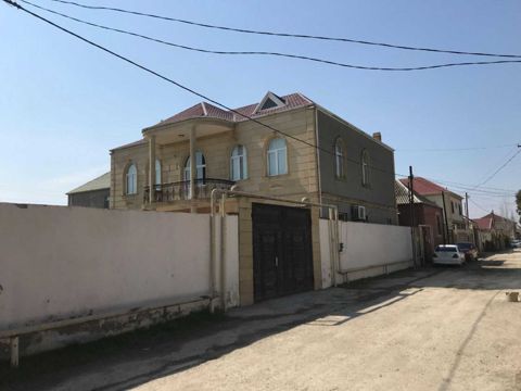 Satılır 6 otaqlı həyət evi/bağ evi 250 m² — Bakı