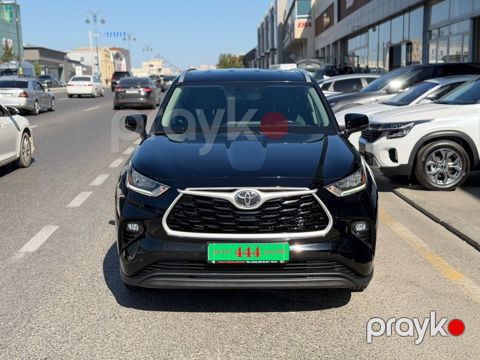 Toyota Highlander, 2.4 L, 2023 il, 76 000 km