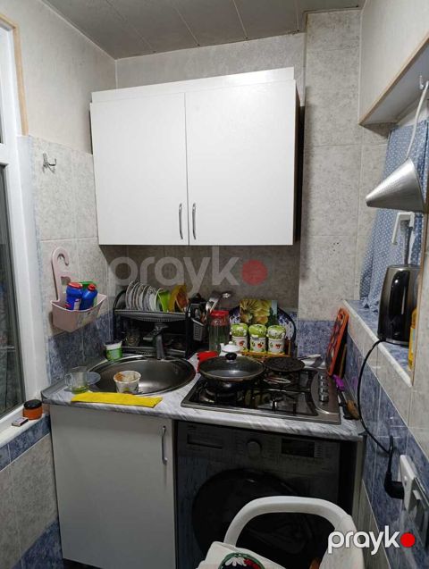 Satılır 1 otaqlı köhnə tikili 26 m²