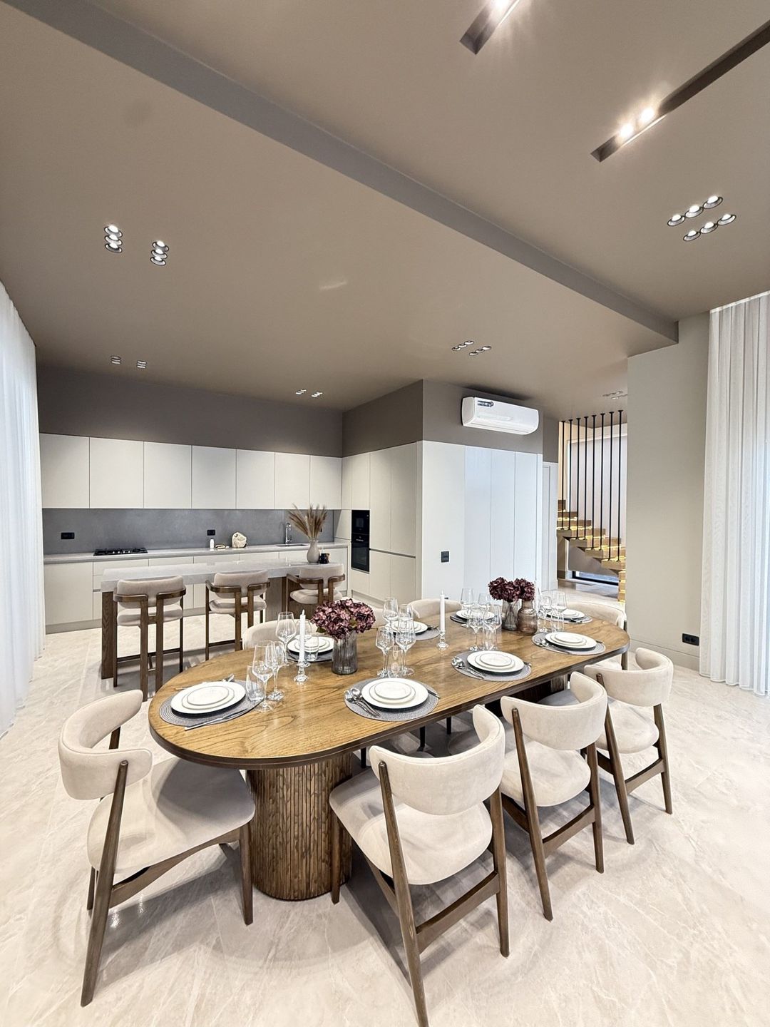 Satılır 4 otaqlı həyət evi/bağ evi 250 m² — Ev, villa, Bakı (12)