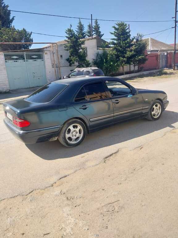 Mercedes E 220, 2.2 L, 1998 il, 256 000 km — Avtomobillər, Bakı (3)