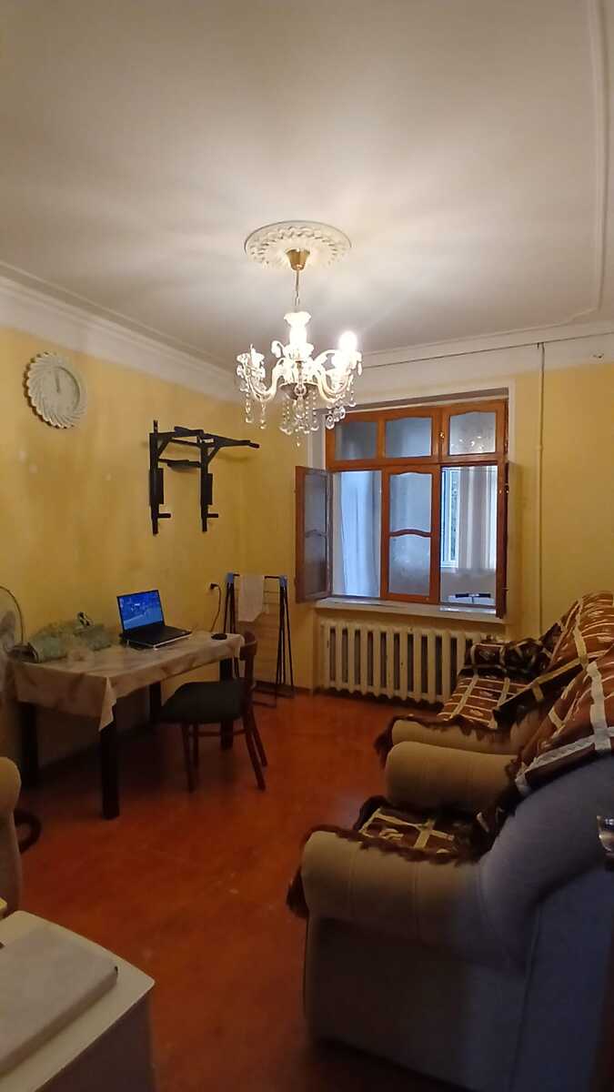 Satılır 3 otaqlı köhnə tikili 70 m² — Mənzil, Bakı (2)